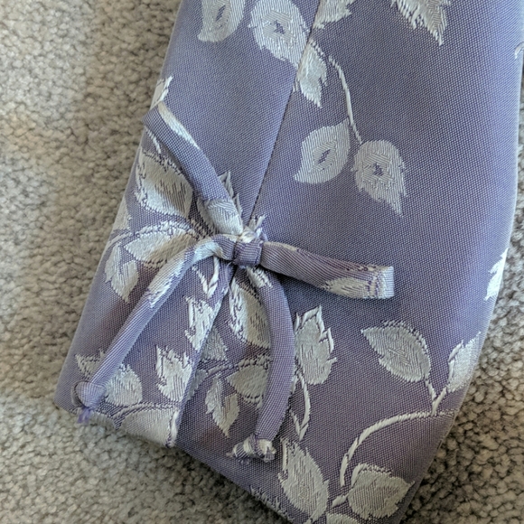 SIMPLY GORGEOUS SUIT - Picture 5 of 5